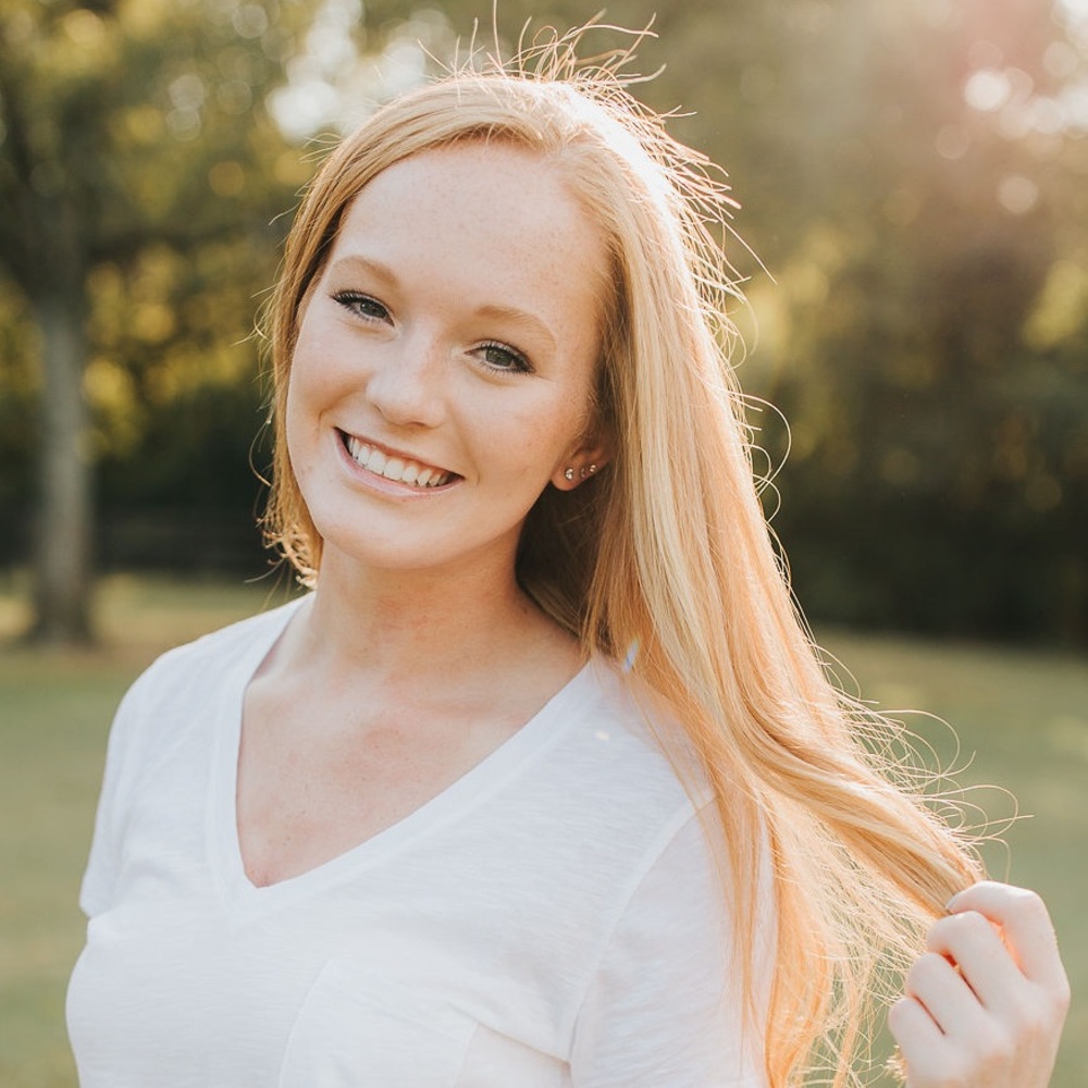 Meet your Posher, Alli